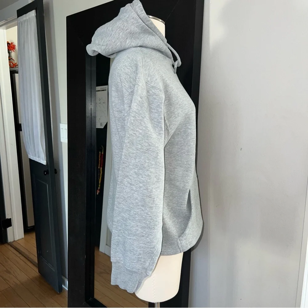 Buc-ee’s Unisex Gray Pullover Hoodie - Size Small - Picture 4 of 7